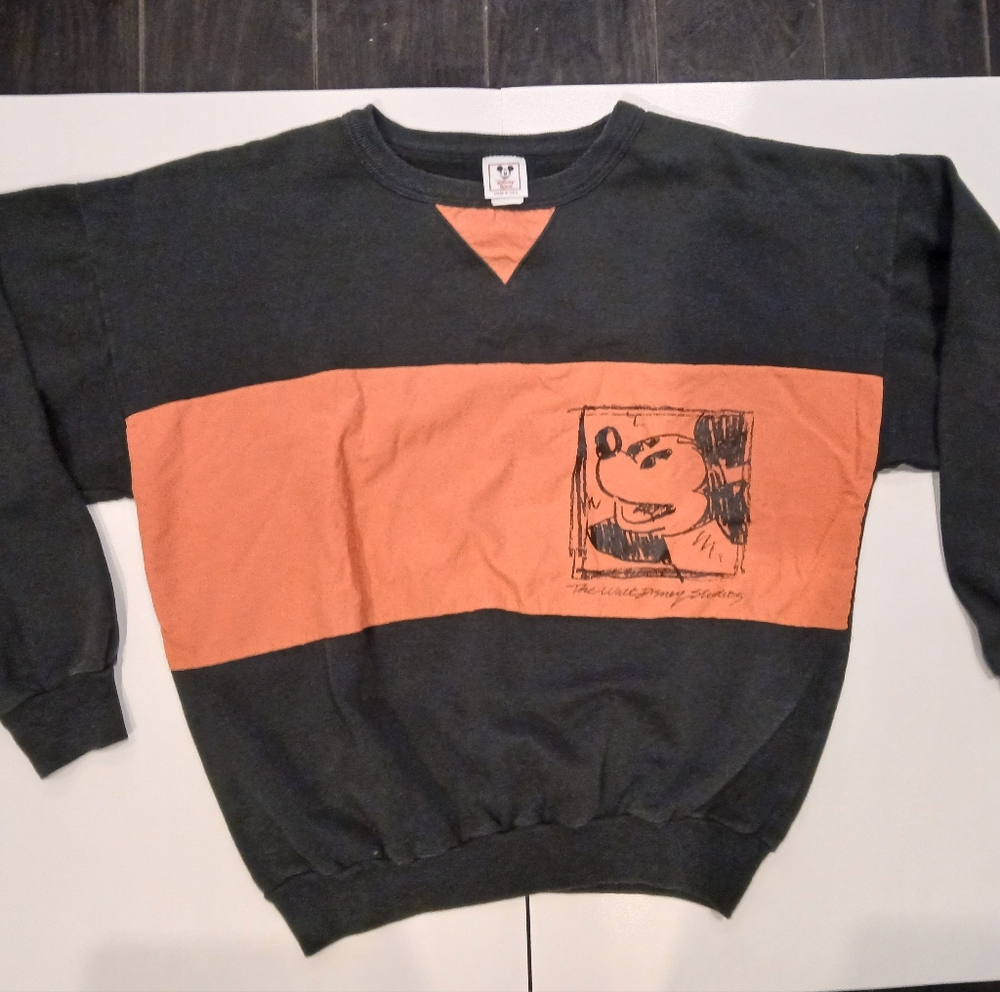 Vtg Disney Wear The Walt Disney Studios Mickey Mouse Sweatshirt Orange Black